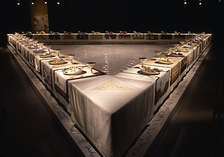Judy Chicago | dinnerparty2